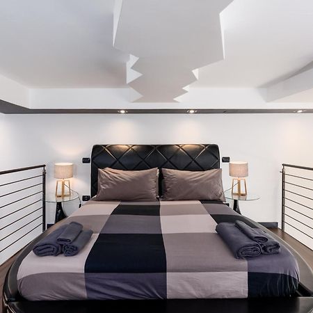 Moderno Loft A 150Mt Dalla Metro "Bernini" Turin Exteriör bild