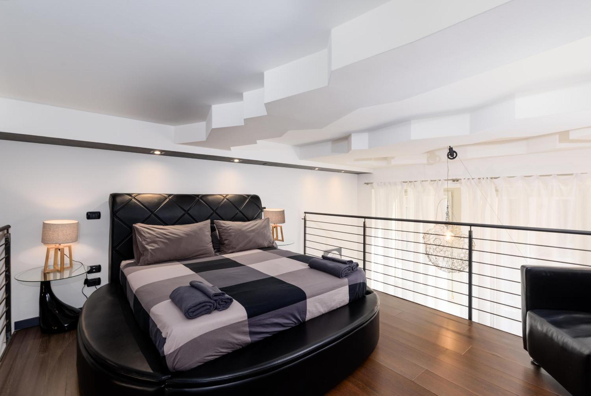 Moderno Loft A 150Mt Dalla Metro "Bernini" Turin Exteriör bild