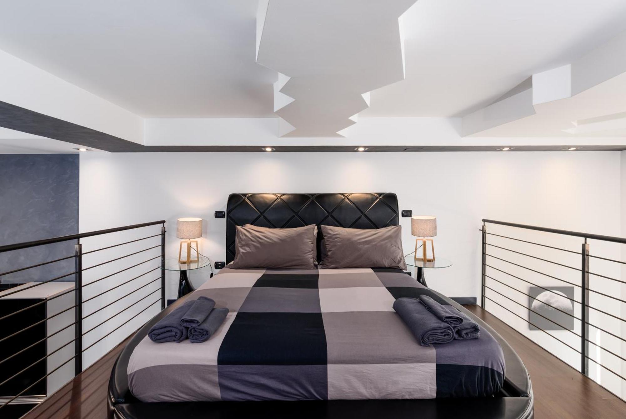 Moderno Loft A 150Mt Dalla Metro "Bernini" Turin Exteriör bild